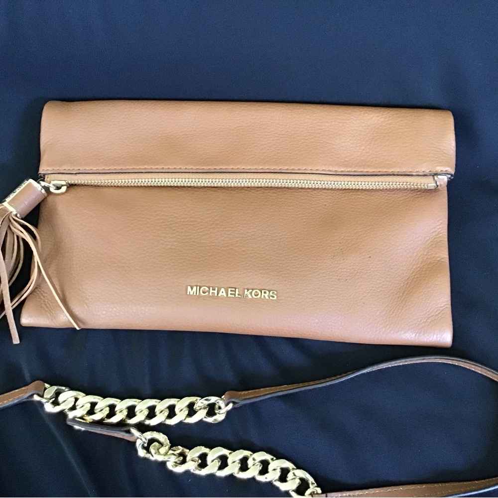 MICHAEL KORS CLUTCH SHOULDER BAG